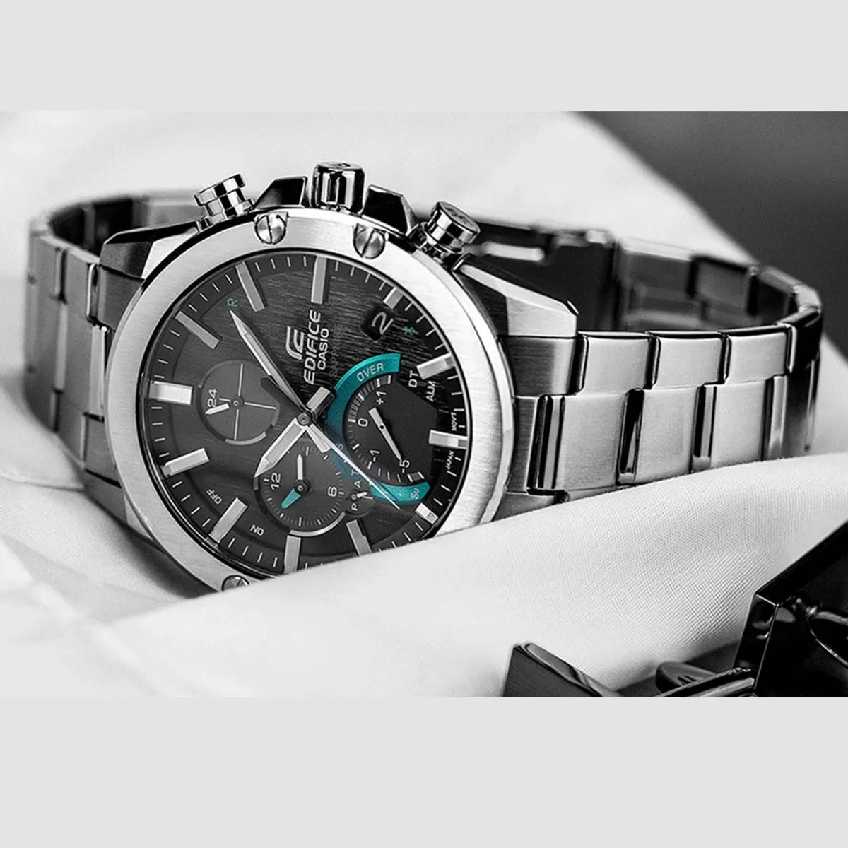 Casio - Edifice - EQB-1000D-1ADR