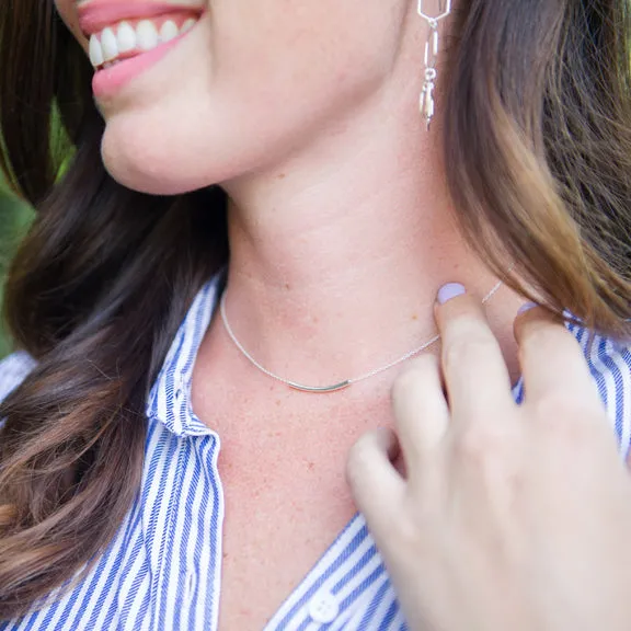 Curved Bar Necklace