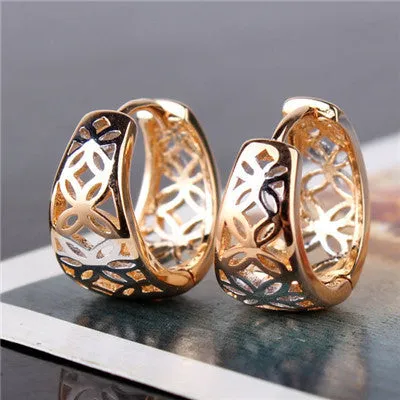 Girlfriend Gift Round Hoop Earrings for Women Fashion 18K Gold Platinum Plated Earrings Vintage Hollow Earrings Jewelry