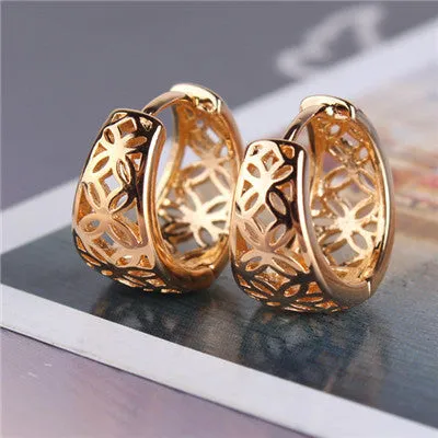 Girlfriend Gift Round Hoop Earrings for Women Fashion 18K Gold Platinum Plated Earrings Vintage Hollow Earrings Jewelry