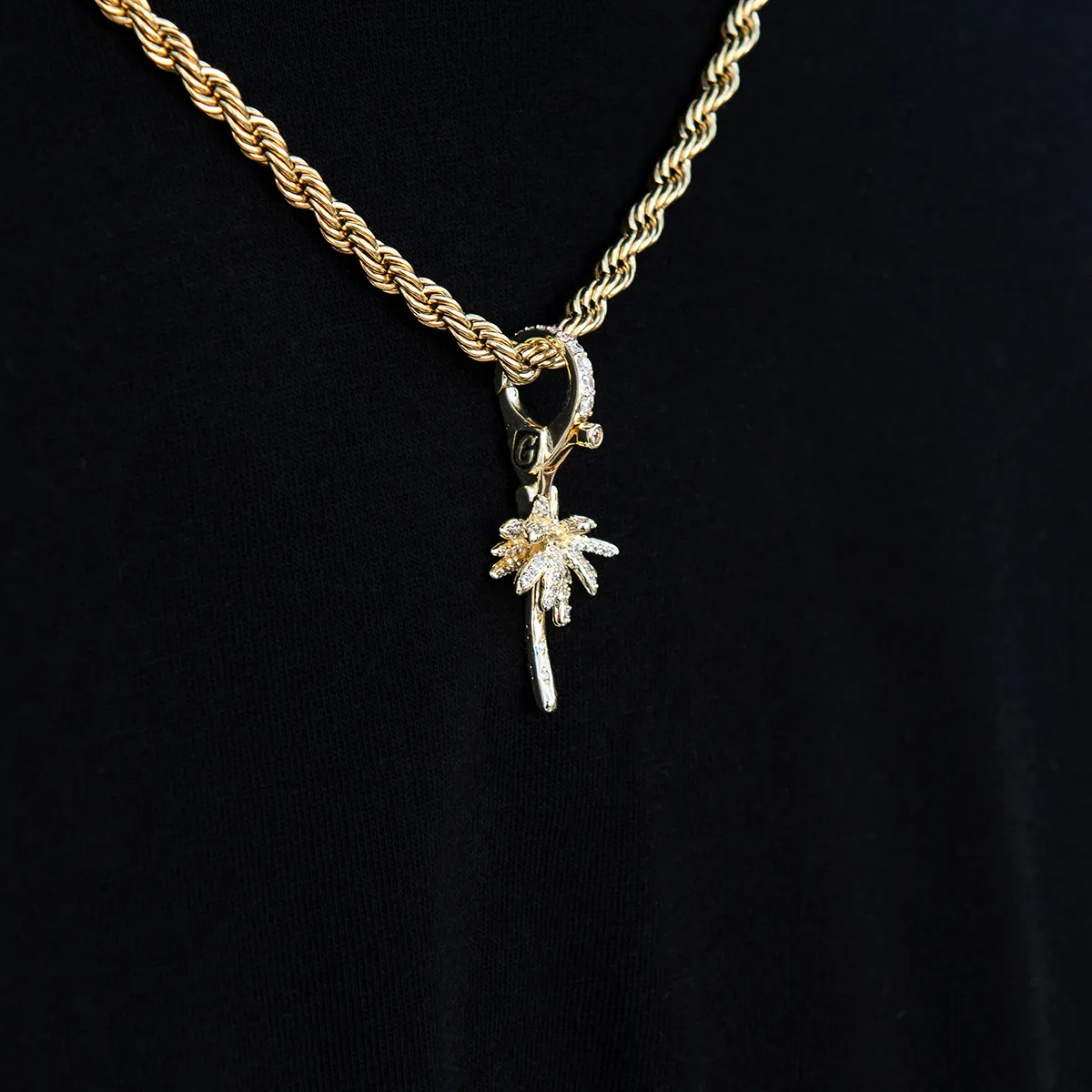 Palm Tree Clip On Pendant
